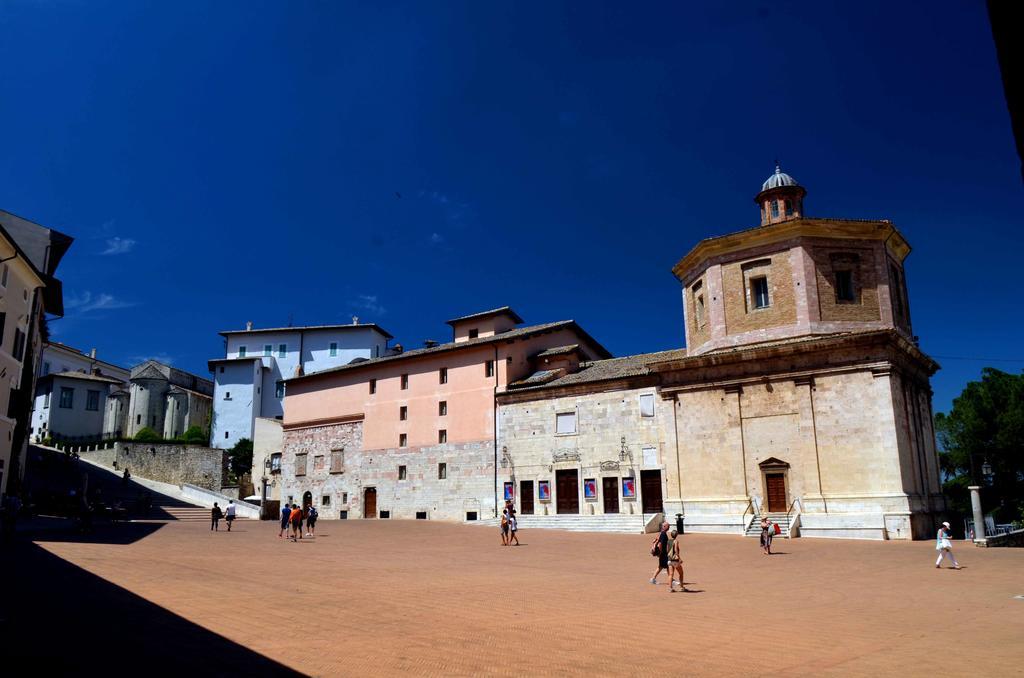 Hotel Clarici Spoleto Ngoại thất bức ảnh